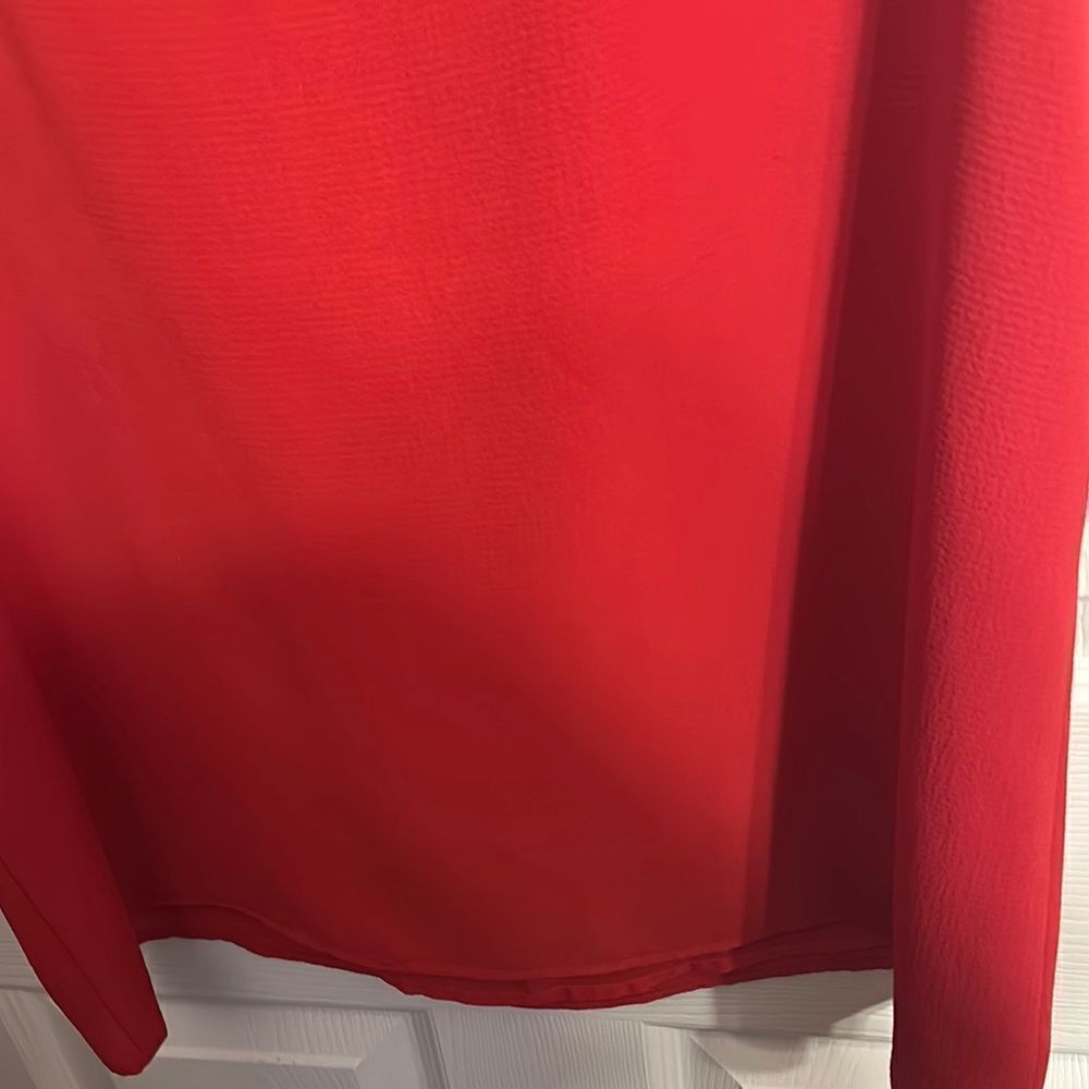 C&E Elegant Red Sleeveless Top Size Medium EUC - Picture 7 of 8